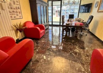 Interno non residenziale - Attività Commerciale via Antonio Gramsci, 10, Torino (zona Centro) - foto 46