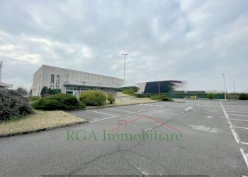 piazzale - Capannone piazzale Aviatori d'Italia, 6, Orio al Serio - foto 8