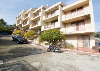 DSC_0188.jpg - Terraced Villa Località Serri 45, Messina - photo 1