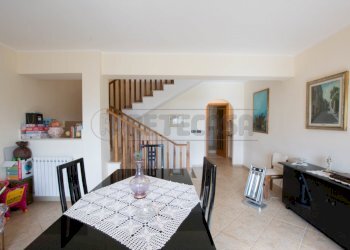 DSC_0197.jpg - Terraced Villa Località Serri 45, Messina - photo 10