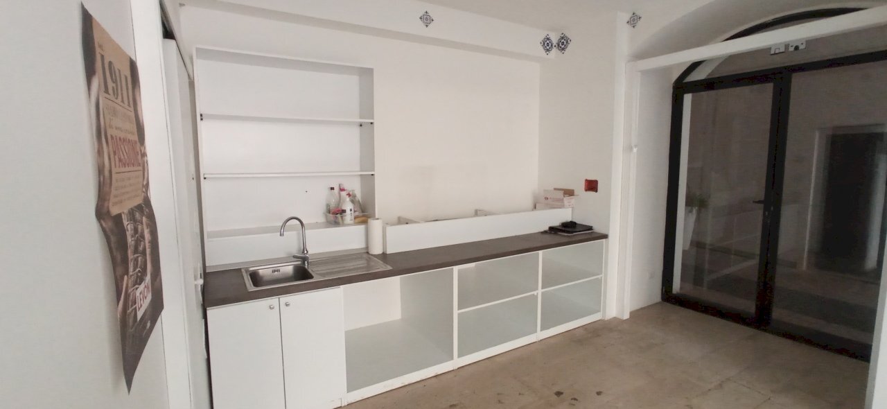 IMG_20221202_110347.jpg - Locale Commerciale Ragusa - foto 1