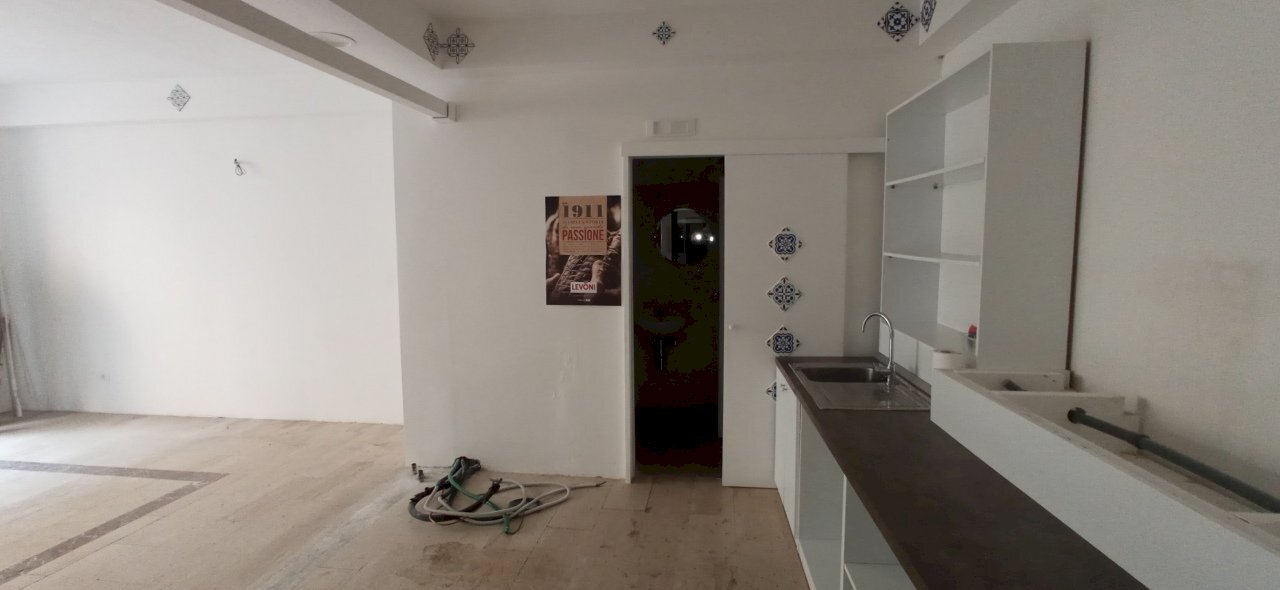 IMG_20221202_110534.jpg - Locale Commerciale Ragusa - foto 2