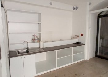 IMG_20221202_110347.jpg - Locale Commerciale Ragusa - foto 1