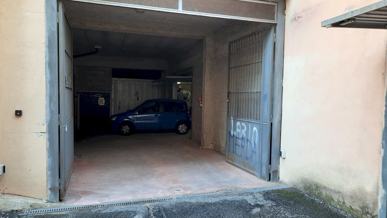 20221105_121507.jpg - Box Via Umberto Boccioni 50, Morlupo - foto 2