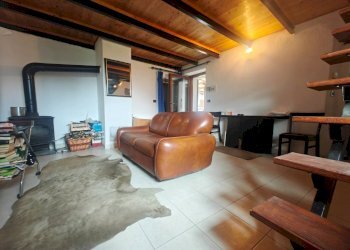 soggiorno 1° piano - Casa semi indipendente Borgata Chialme, 23, Perosa Argentina - foto 4