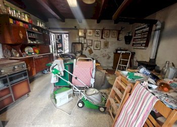 cucina piano t° - Casa semi indipendente Borgata Chialme, 23, Perosa Argentina - foto 37