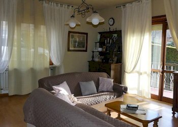 soggiorno - Villa via Pavarolo, Baldissero Torinese - foto 5