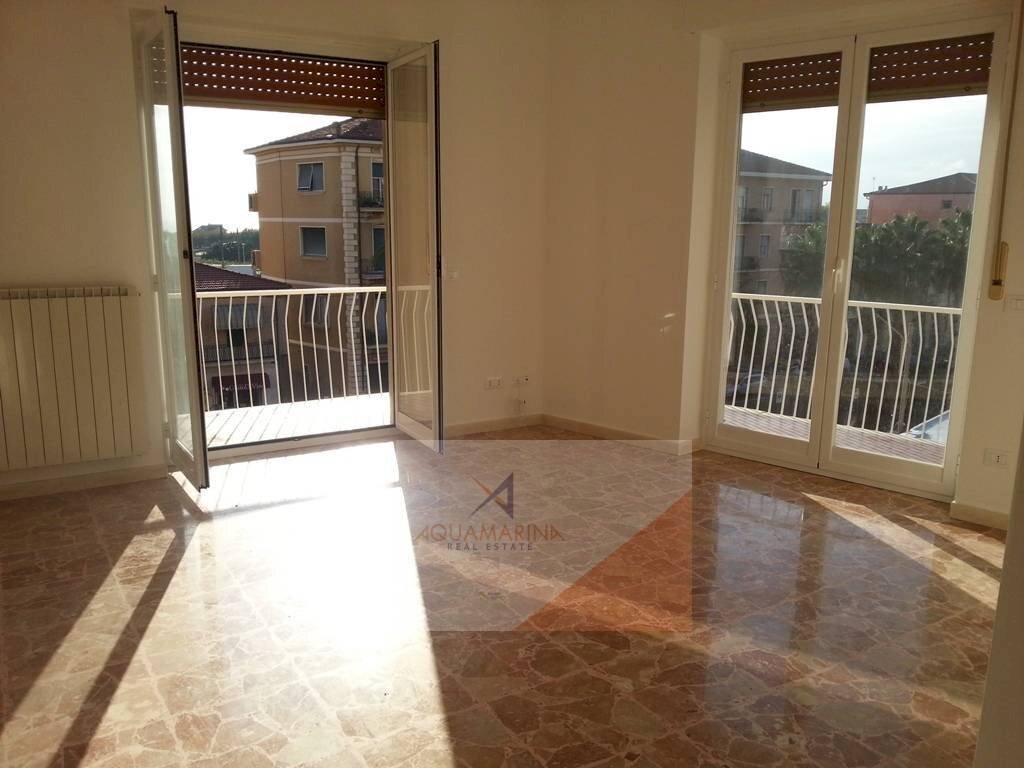 Four-room apartment Vallecrosia - photo 3