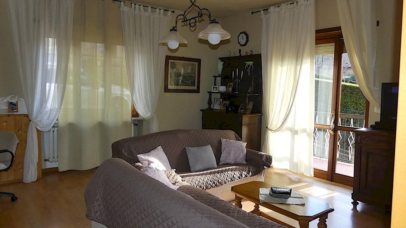 soggiorno - Four-room apartment via Pavarolo, Baldissero Torinese - photo 3