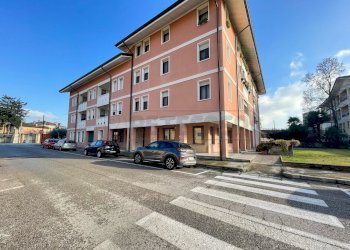 ESTERNI - Ufficio VIA BANDIERA MORO  21, Palmanova - foto 2