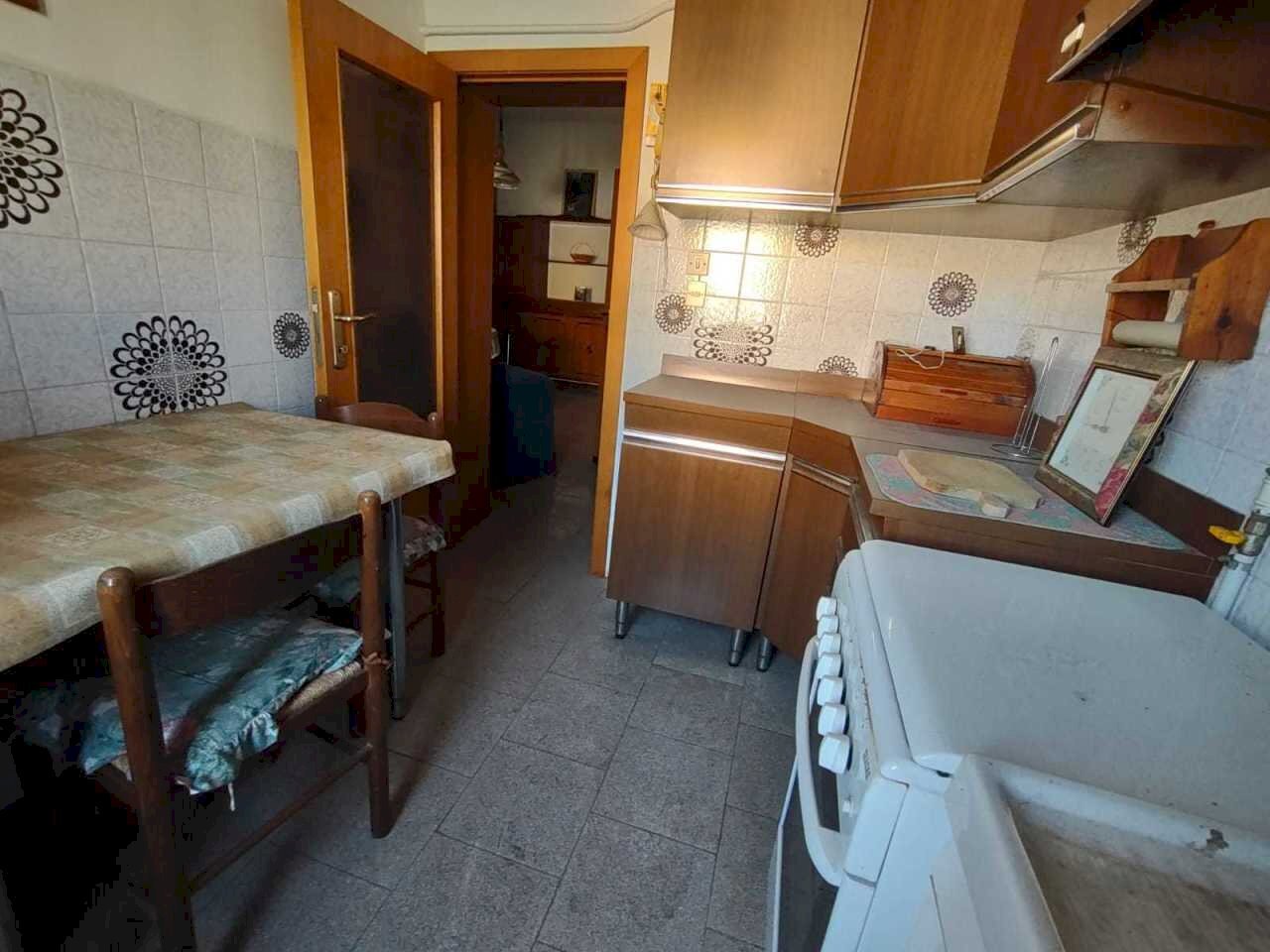 6e7a2512-6a53-41fe-8019-15b7e36b5576.jpg - Three-room apartment Jesi - photo 3