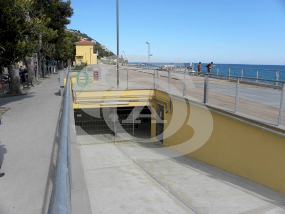Rampa di accesso.png - Box Via XX Settembre, Ospedaletti - photo 1
