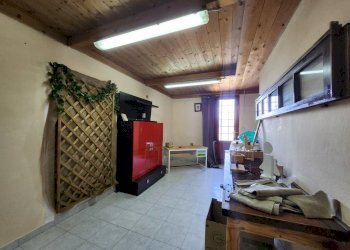 3.jpg - Locale Commerciale Villasor - foto 3