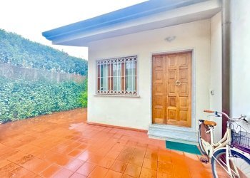 IMG_9900 2.JPG - Villa Forte dei Marmi - foto 4