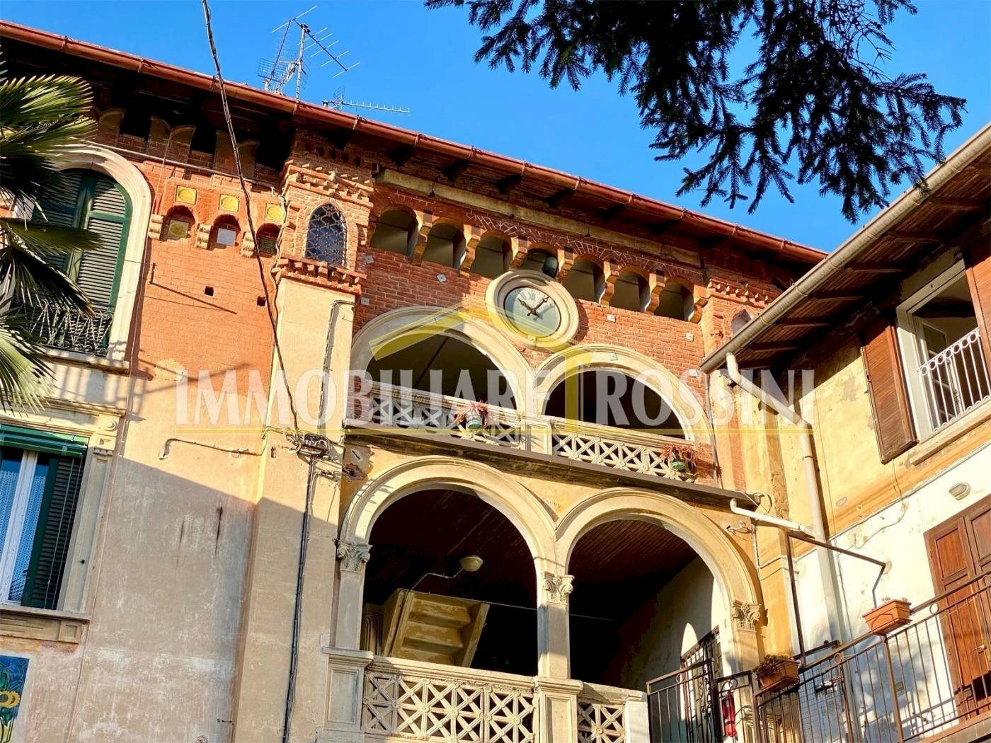 complesso - Three-room apartment via Virgilio, 97, Varese - photo 2