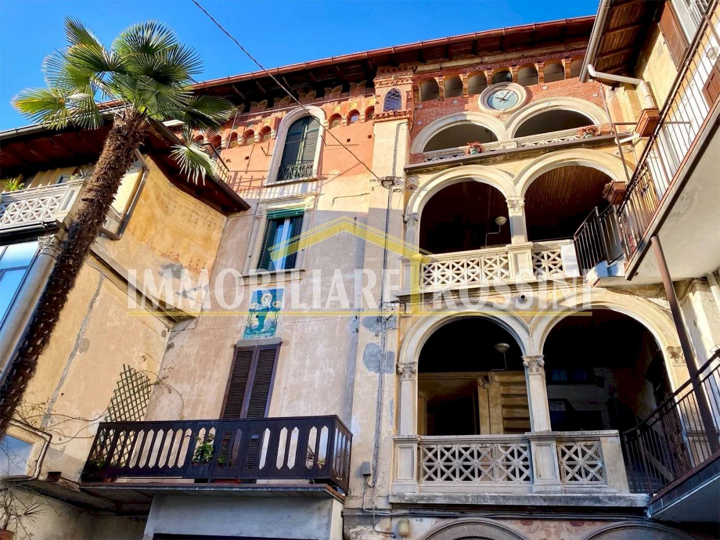 complesso - Three-room apartment via Virgilio, 97, Varese - photo 3