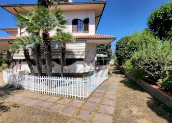 20220804_120045.jpg - Villa Via Lago D'Iseo, Rosignano Marittimo - foto 2