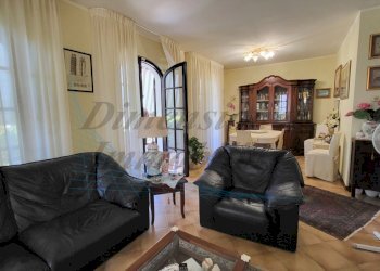 20220804_113459.jpg - Villa Via Lago D'Iseo, Rosignano Marittimo - foto 9