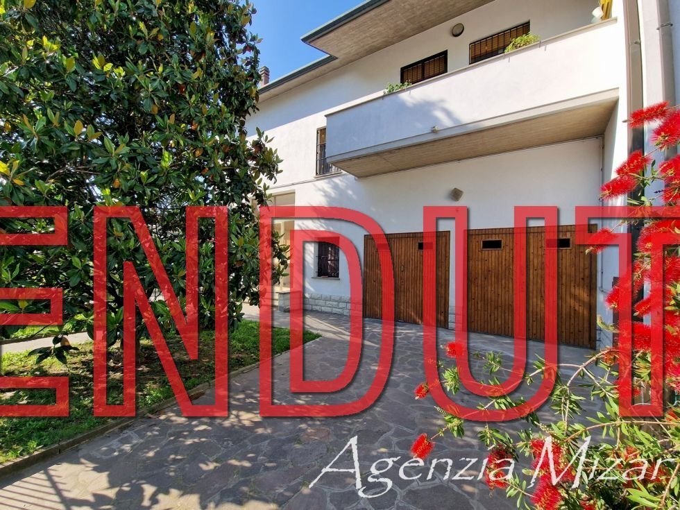 Villa Imola - foto 1