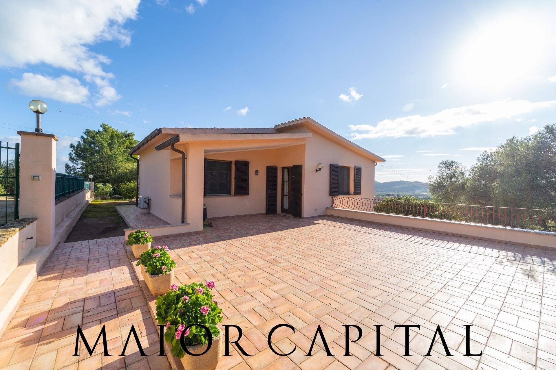 Villa Unifamiliare via montigione, Olbia - foto 1