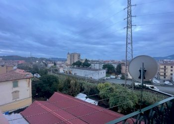 WhatsApp Image 2022-12-14 at 17.52.38 (1).jpeg - Appartamento La Spezia - foto 9