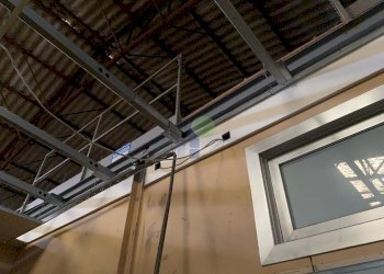 soffitto magazzino - Commercial Premises Via dei Materassai 13, Livorno - photo 20