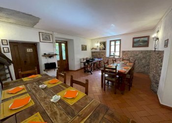 Sala da prazo - Agriturismo Licciana Nardi - foto 10