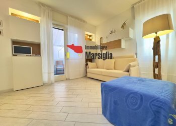 zona giorno - One-room apartment Via fratelli asquasciati 59, Sanremo - photo 4