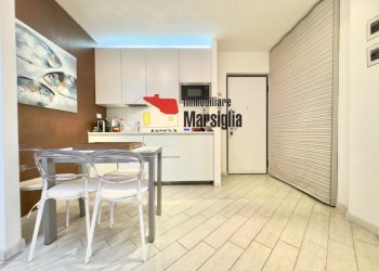 zona giorno - One-room apartment Via fratelli asquasciati 59, Sanremo - photo 5