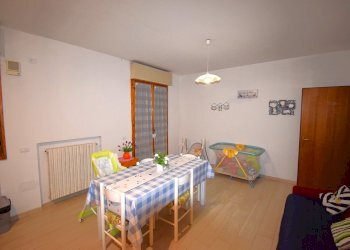 Villa a Schiera Russi - foto 5