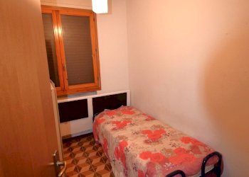 Villa a Schiera Russi - foto 9