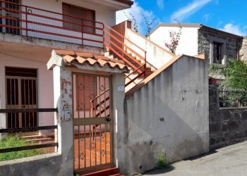 2.jpg - Villa Via Dante  11, Abbasanta - foto 2