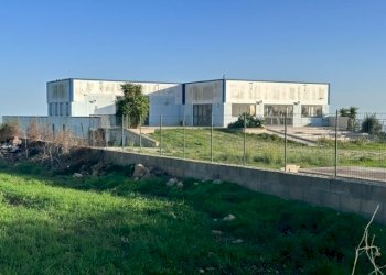 IMG_5967.jpg - Capannone Via Sorda Sampieri 268, Modica - foto 1