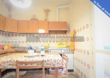 CUCINA - Appartamento Via Alessandro Manzoni 76, Perugia - foto 8