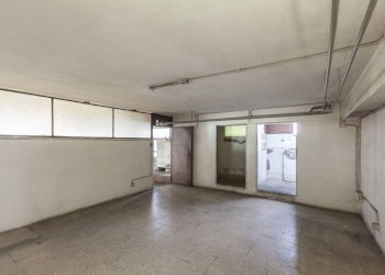 Autorimessa - Box via Aversa, 12, Roma - foto 13
