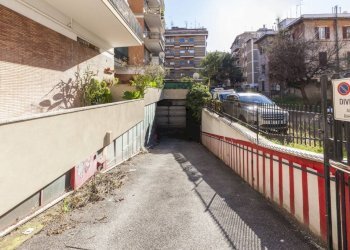Autorimessa - Box via Aversa, 12, Roma - foto 26
