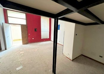 WhatsApp Image 2022-12-21 at 18.35.21.jpeg - Locale Commerciale Sassari - foto 6