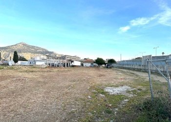 Magazzino Via Stazione San Lorenzo, Palermo (zona San Lorenzo) - foto 9