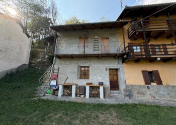 Casa semi indipendente Borgata Poetti, 7, Perosa Argentina - foto 1