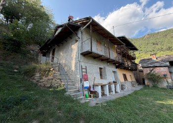Casa semi indipendente Borgata Poetti, 7, Perosa Argentina - foto 2