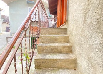 SCALA ACCESSO 1° PIANO - Casa semi indipendente Borgata Rio Agrevo, 4, Perosa Argentina - foto 18