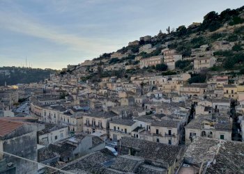 3.jpg - Villa Modica - foto 2