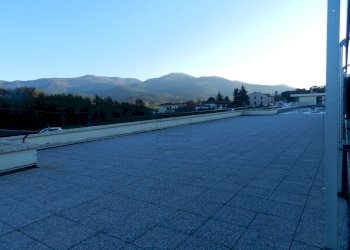 DSCN0378_2.JPG - Ufficio Via Nuova per Pisa, Lucca - foto 4