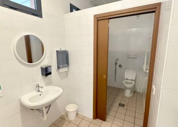 bagno - Negozio via Giuseppe Verdi, 7, Lallio - foto 9