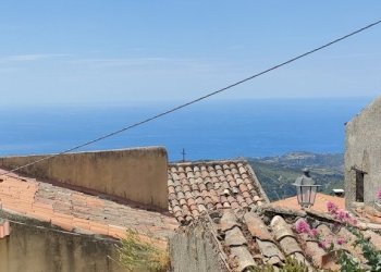 IMG20260524115928 - Villa Via Castello 17, Bova - foto 4