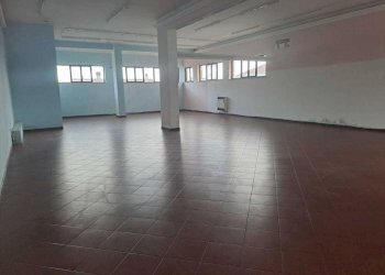 WhatsApp Image 2024-05-22 at 11.51.19 (1).jpeg - Locale Commerciale Amelia - foto 11