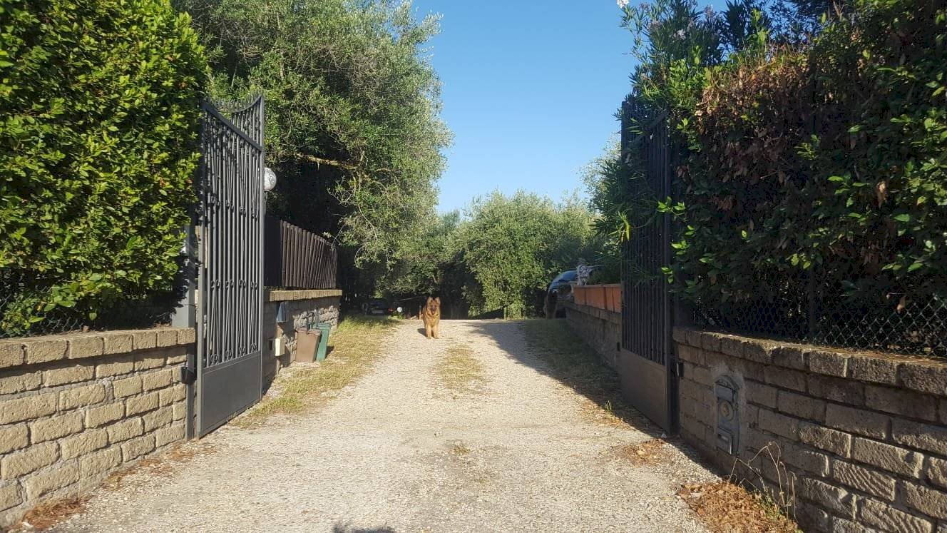 cancello - Villa via della Villa, Formello - photo 3