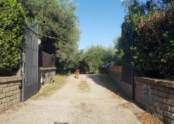 cancello - Villa via della Villa, Formello - foto 3