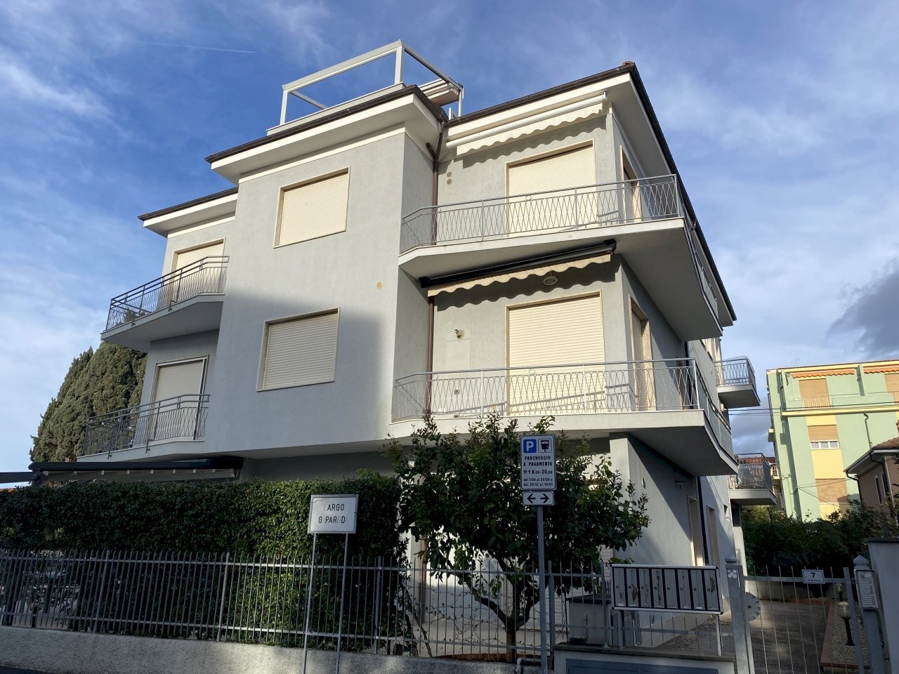 image00002.jpeg - Attico Largo Parodi 4, San Bartolomeo al Mare - foto 1