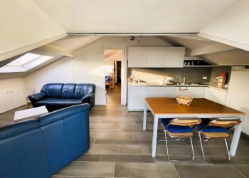 5.jpg - Attico Largo Parodi 4, San Bartolomeo al Mare - foto 7